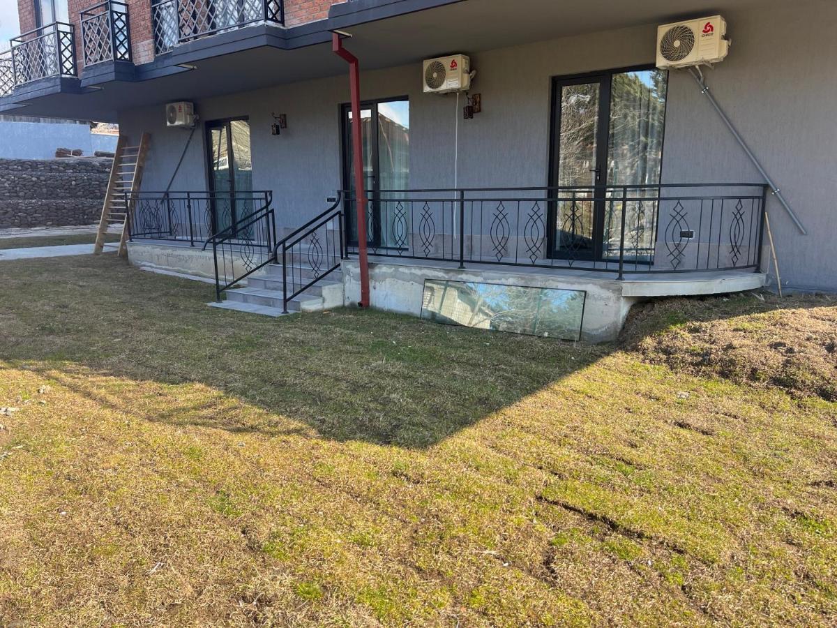 Eco Garden Kutaisi Lägenhet Exteriör bild